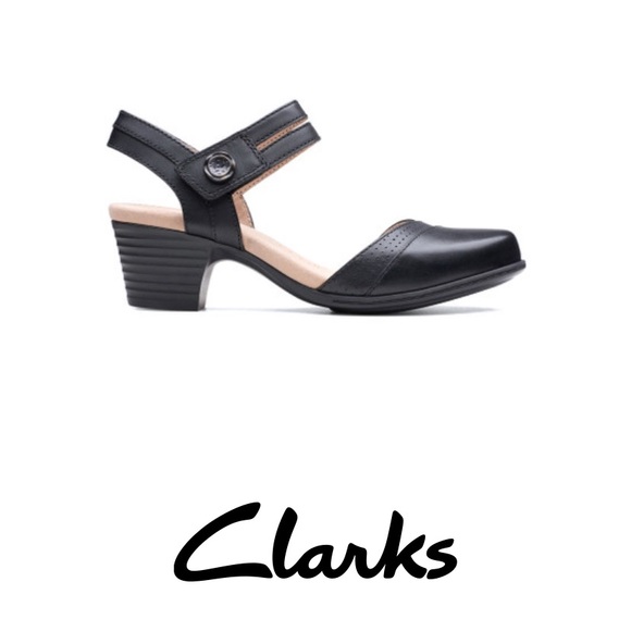 Clarks Shoes - Clarks Women's Valarie Rally Mary Jane Pump Black Leather size 7.5M 031524